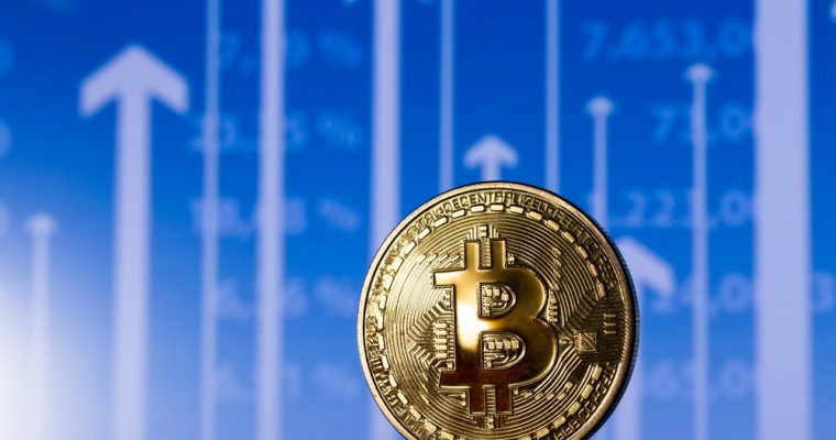BİTCOİN FİYATI 7700 DOLAR,DİĞER COİNLER DAHA AZ ARTIŞ GÖSTERDİ