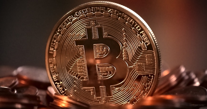kriptoarena-bitcoin-8-bin-dolarin-altina-gelir-mi
