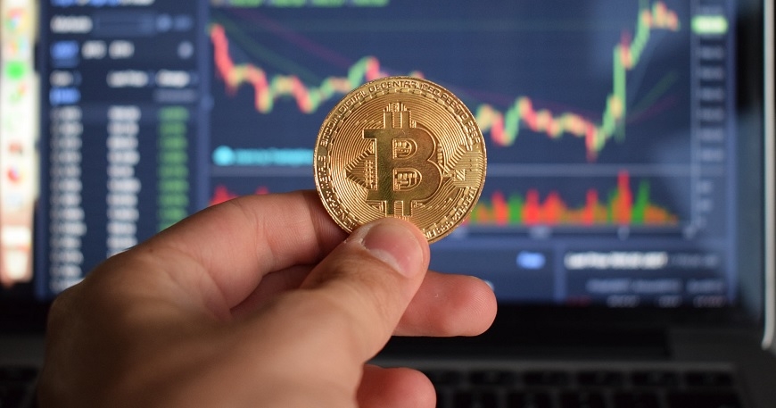 kriptoarena-bitcoin-de-sikisiklik-hangi-yone-kirilabilir-gostergeler-ne-diyor