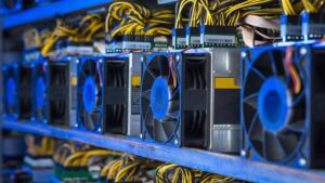 kriptoarena-bitcoin-madenciligi-icin-260-milyon-dolarlik-ekipman