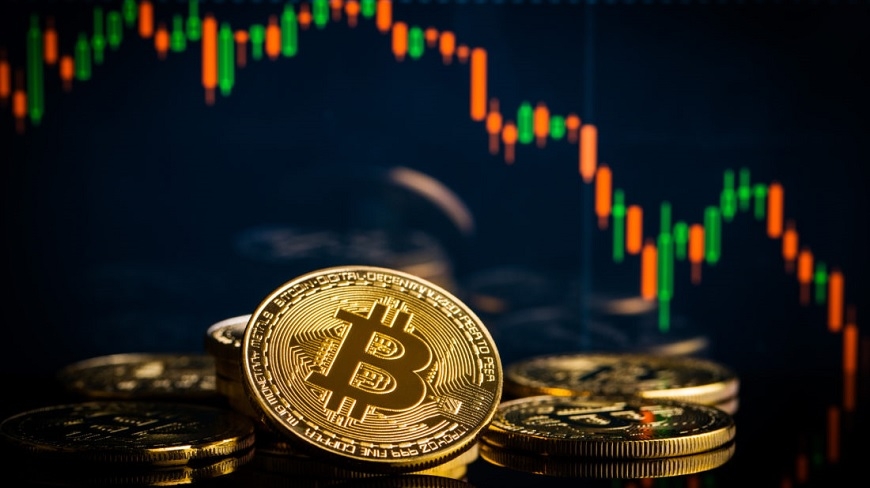 kriptoarena-daha-once-de-bilmisti-simdi-bitcoin-icin-dusus-diyor