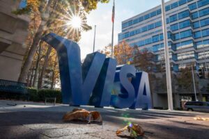 Visa, CryptoPunk Satın Alarak NFT Çılgınlığına Katıldı!