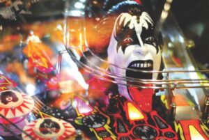 Ünlü Rock Yıldızı Gene Simmons Yatırım Yaptığı Kripto Para Birimlerini Açıkladı