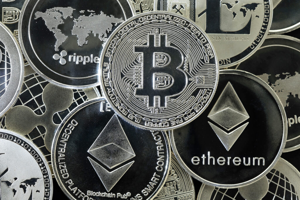 Dikkat: BTC, ETH ve Bu Altcoinler Ayı Piyasasına İşaret Ediyor!
