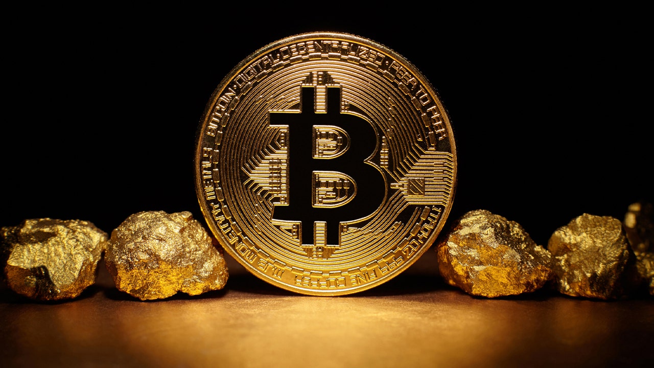 Ünlü CEO'dan Kritik Altın ve Bitcoin Yorumu: 2025 için Hazır Olun!