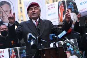 New York Belediye Başkan Adayları Seçim Kampanyalarında Kripto Paralara Sığındı