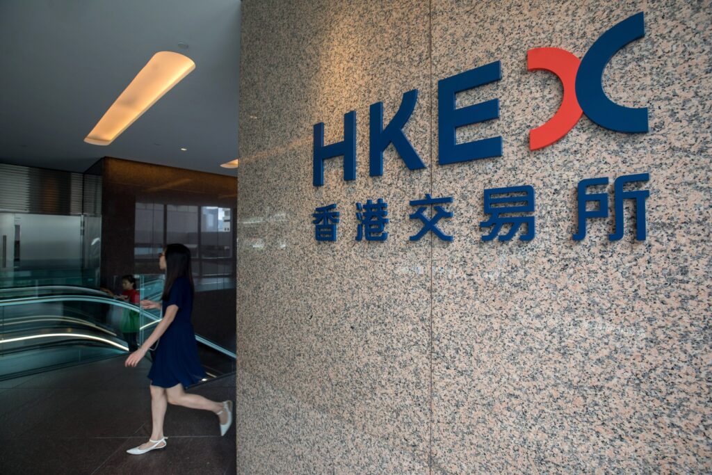 Evergrande Hisseleri Hong Kong’da Askıya Alındı: Kripto Paralara Müjde!