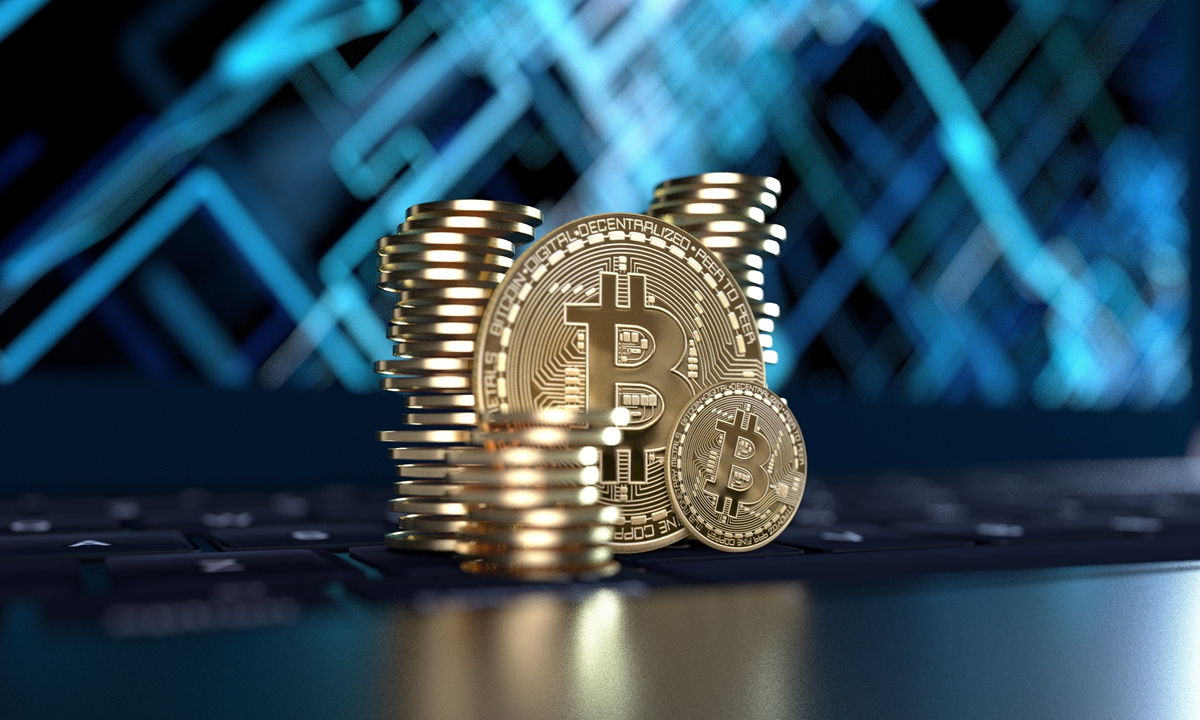 Borsalardaki Bitcoin Miktarı Tarihi Düşük Seviyelerde: Analistten Açıklama!