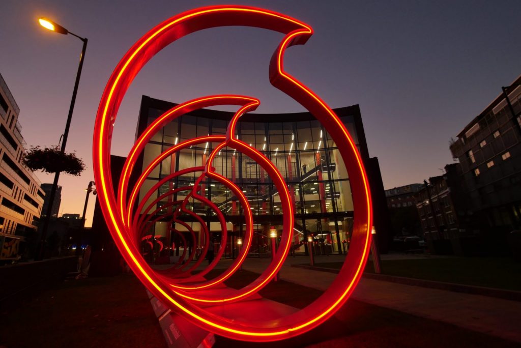 Vodafone Bu Metaverse Altcoin'i Tercih Etti!