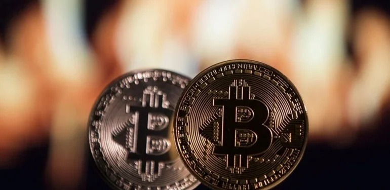 Analist İddialı: Bitcoin 20 Bin Dolara İnecek! İşte Nedeni