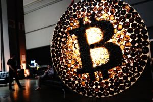 Sıcak Gelişme: Ünlü Bitcoin Borsası İşlemleri Durdurdu!