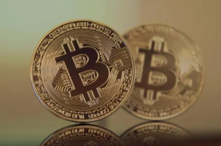 Eski Morgan Stanley CEO'su Bitcoin Sahibi Olduğunu Açıkladı!