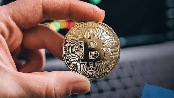 Bu da Oldu: Bitcoin Fiyatı Bu Borsada 8.400 Dolar!