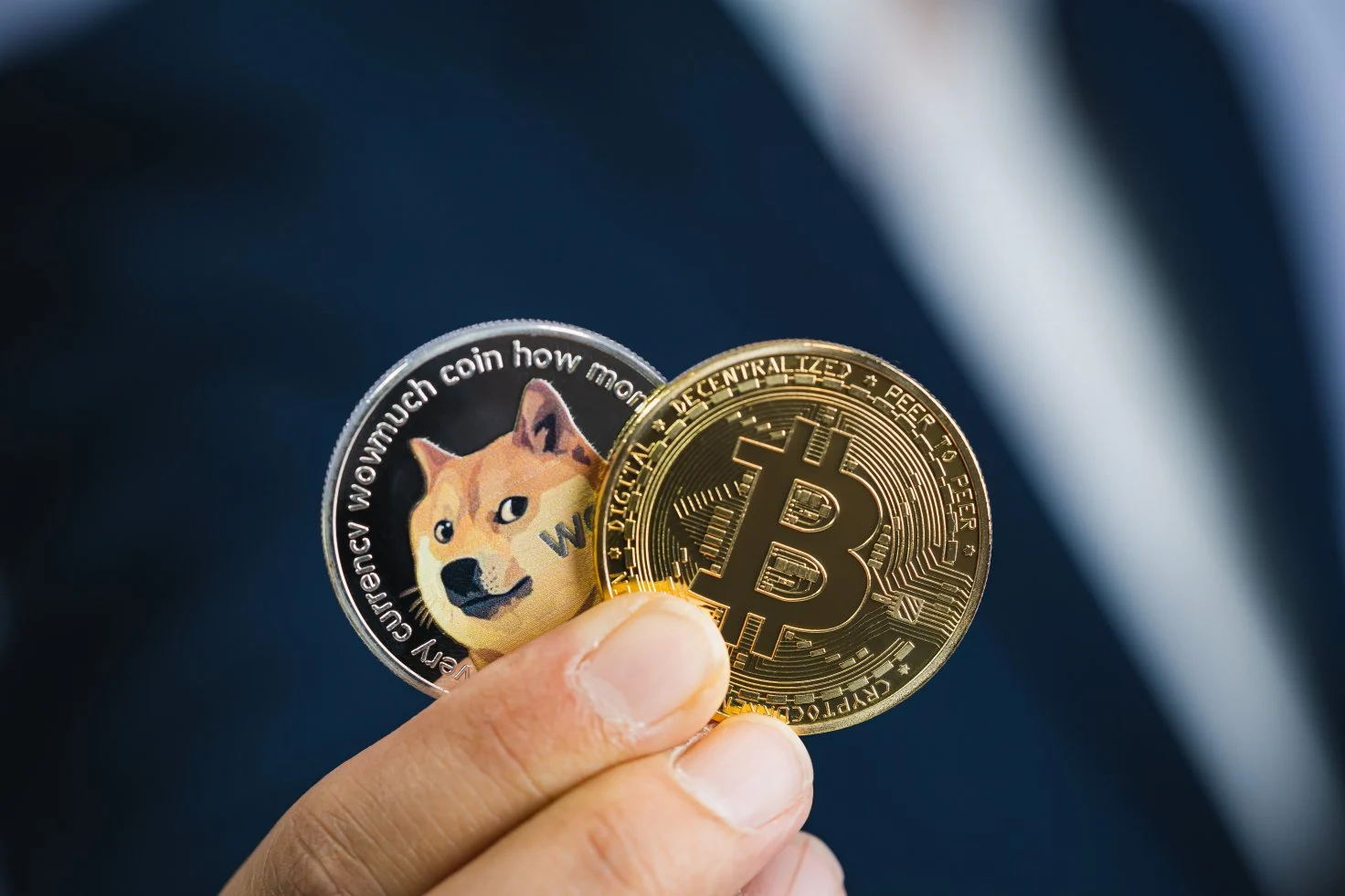 DOGE, BTC ve Bu 8 Altcoin İçin Patlayıcı Tahminler!
