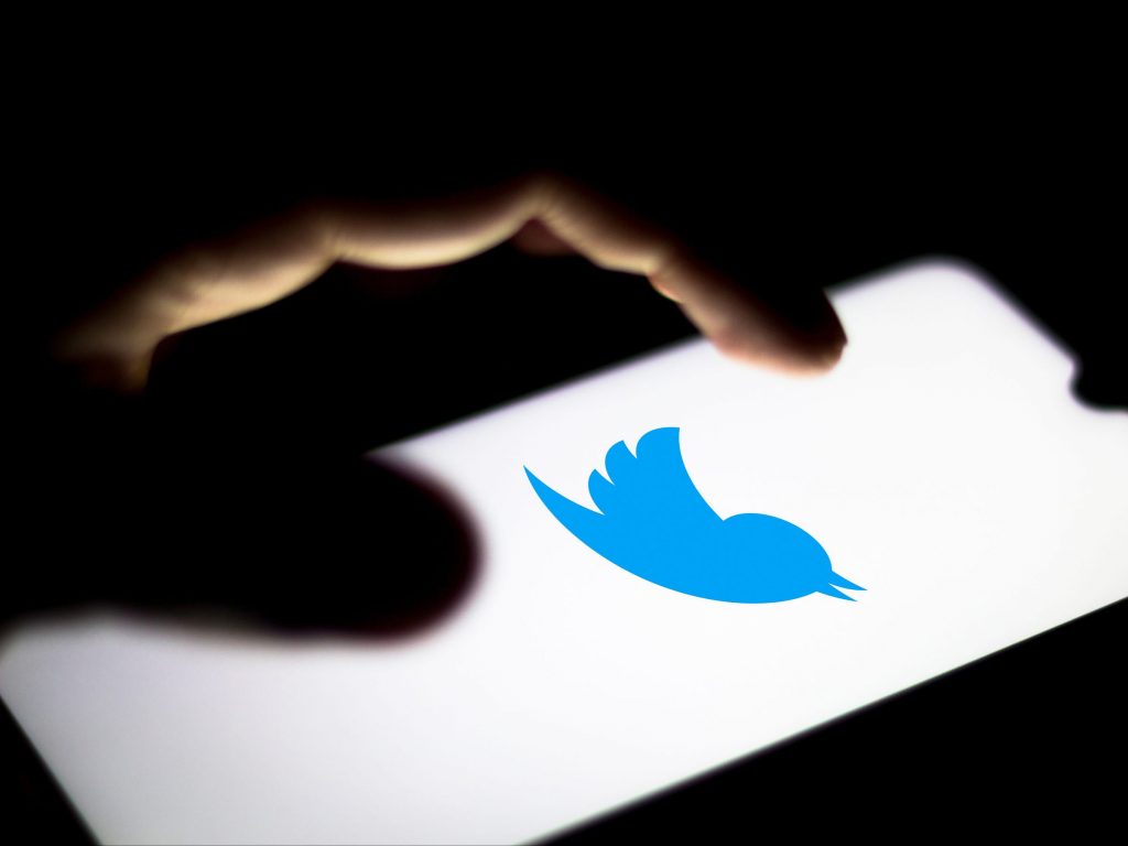Twitter'da Hack Şoku: Elon Musk'un Favorisi DOGE Düşüşte!