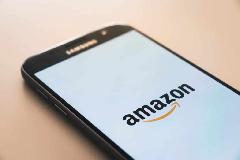 Büyük Haber: Amazon Bu Altcoin ile Ortaklık Kurdu!