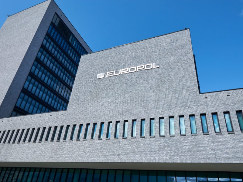Europol Bu Kripto Paralara El Koydu!