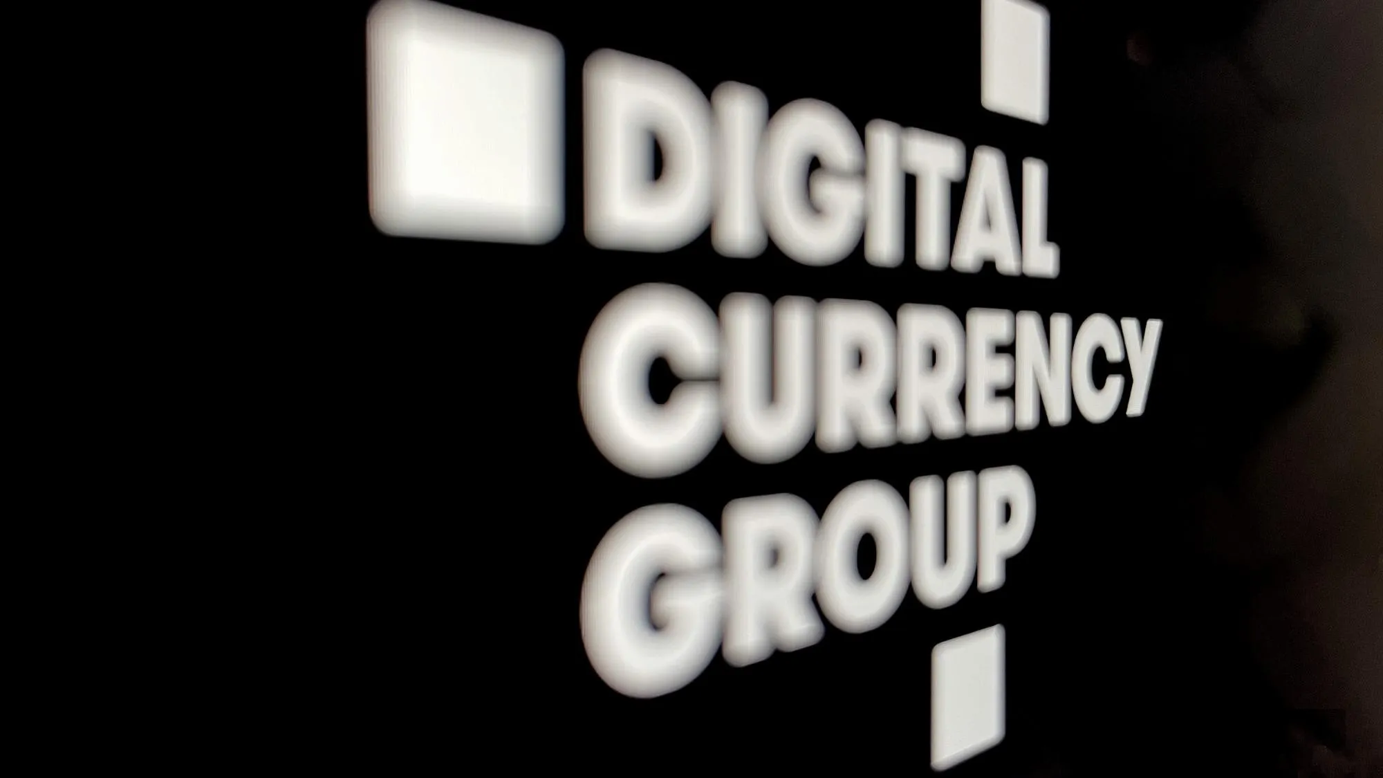 Sıcak Gelişme: DCG Bu 8 Altcoin Fonlarını Satıyor!