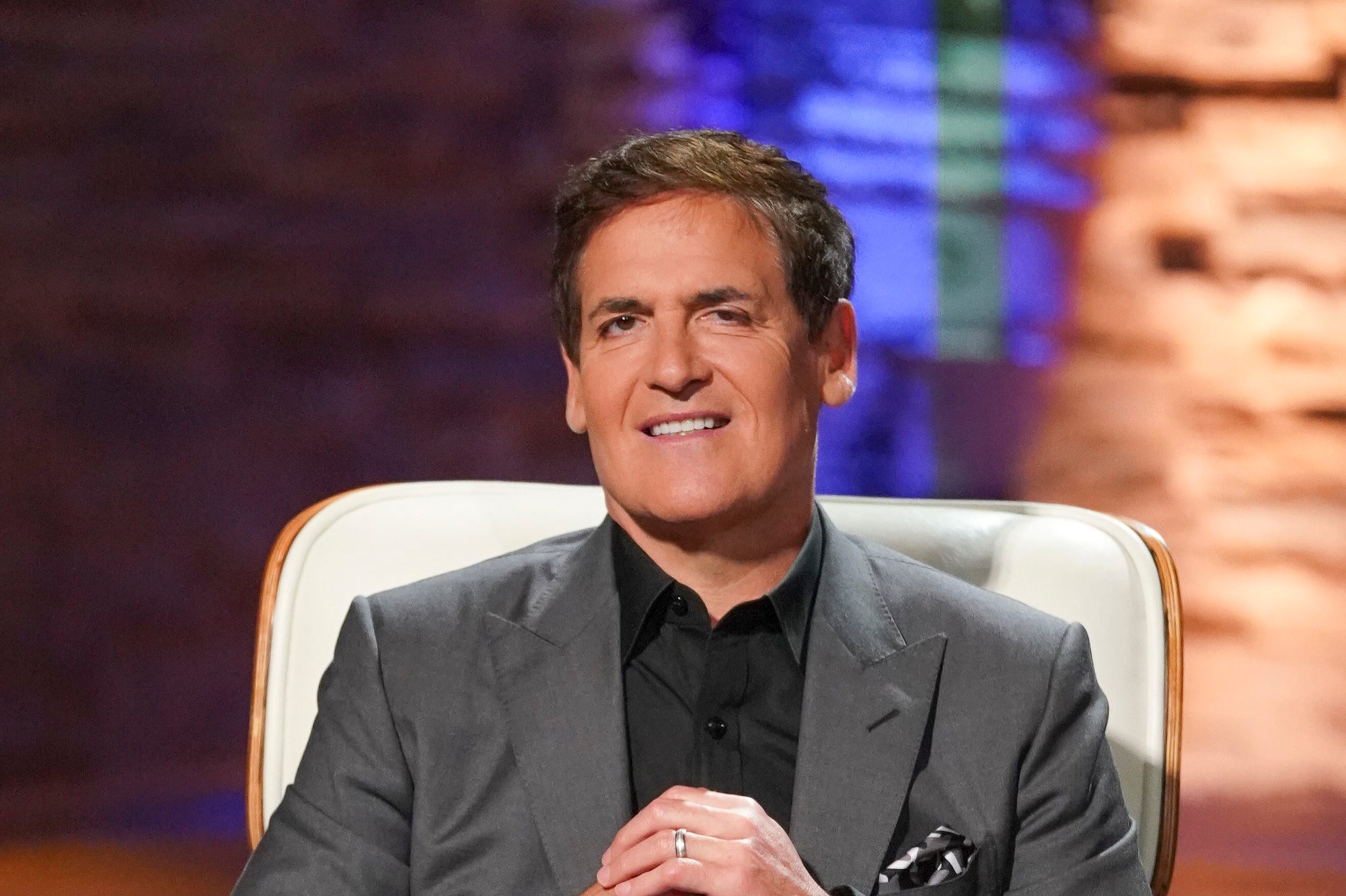 Ünlü Milyarder Mark Cuban, Bu Altcoin Projesine İşaret Etti!