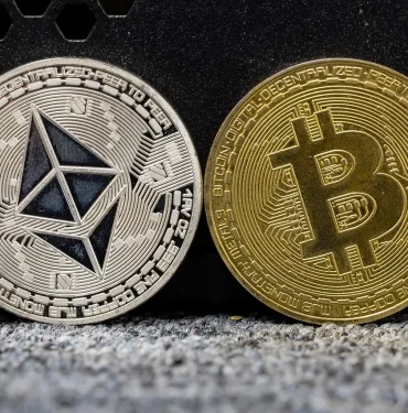 Bu İki Büyük Şirket Bitcoin ve Ethereum ETF Başvurusunda Bulundu!