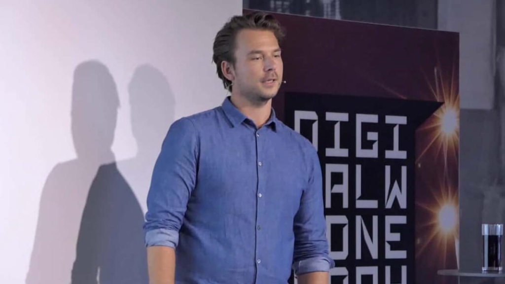 Popüler Analist Açıkladı: Bitcoin Uçuşa Geçebilir!