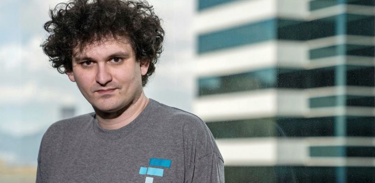 FTX CEO’sunun SRM Fiyatı Nedeniyle Çalışanları Endişelendi: Michael Lewis’ten İlginç İddia