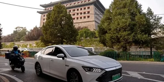 ABD, Çinli Elektrikli Araçlara Ek Gümrük Vergisi Getiriyor