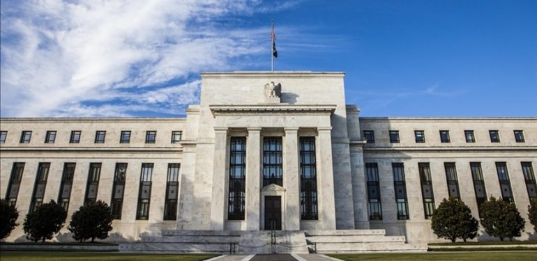 FED 2024 Yılında Faizleri İndirecek Mi? İşte Önemli Analistlerin Görüşleri!