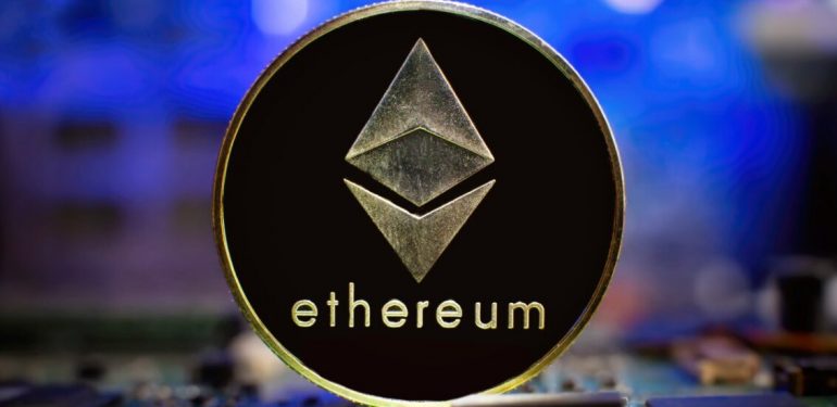 Ethereum’un Kurucusu Vitalik Buterin, 7 Yıl Önce Attığı PEPE Tweet’ini Beğendi: Ne Oluyor?